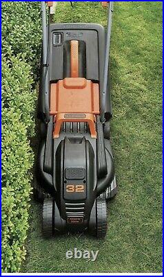 BLACK+DECKER Corded 32cm Lawn Mower and 23cm Strimmer Kit 1600W