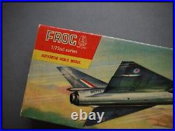 FROG Fairey Delta 2 172 Model kit